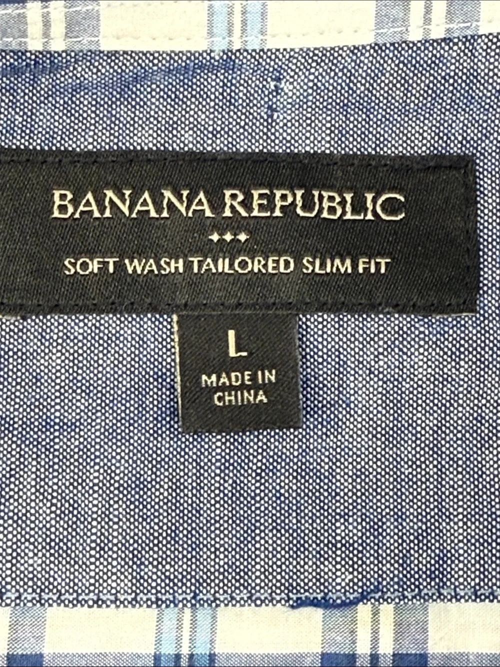 Banana Republic Blue & White Plaid Button-Up Shirt